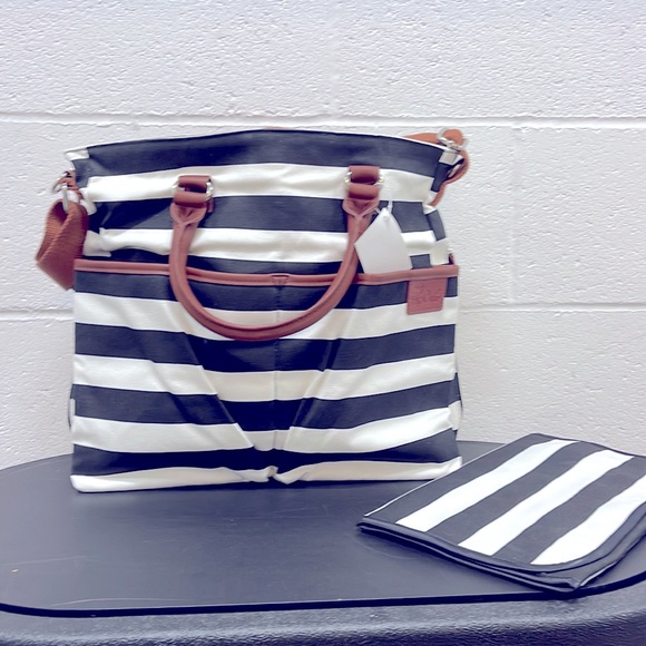 Diaper Bag by Hip Cub - Baby Changing Pad - Black/White Stripe W/Cute Tan Trim - Picture 6 of 6